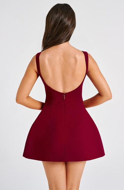 LILA BACKLESS MINI DRESS - WINE